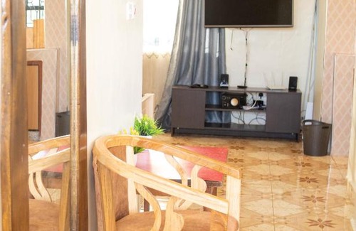 Nyeri Apartamento | Mountain view apartment at Ahadi flats Netflix,Parking and Internet