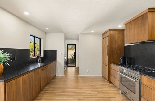 Catalina Foothills Estates Casa | Mountain-view house with private pool, chef's kitchen, & AC - snowbird-friendly