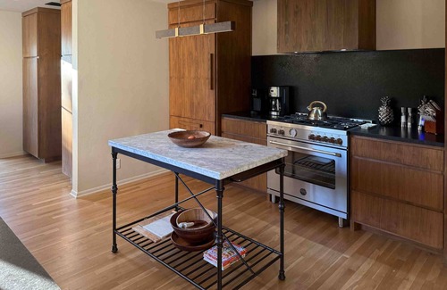 Catalina Foothills Estates Casa | Mountain-view house with private pool, chef's kitchen, & AC - snowbird-friendly