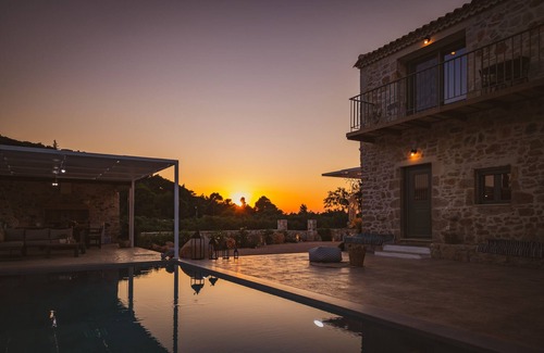 Agia Marina Villa | Mountain Villa Escape - Misovounous Villa