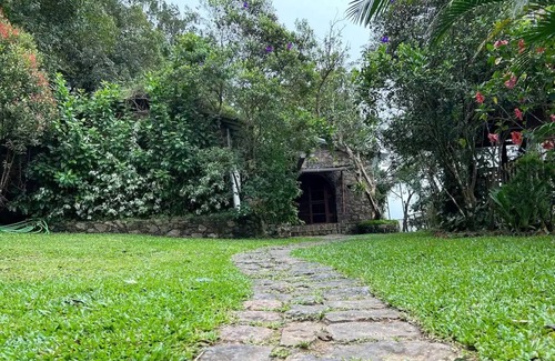 Vagamon Cabaña | Mountain Villa - Stone Cottage