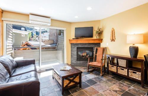 North Park City Hotel | Mountain Village Studio #225