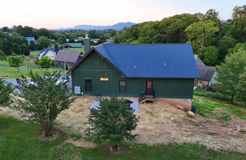 Maryville Casa | Mountainview Lodge