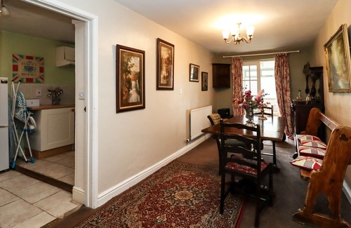 Winchcombe Cabaña | Mouse Hole Cottage, WINCHCOMBE