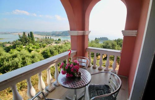 Perama Apartamento | Mouse Island View Studios