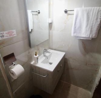Perama Apartamento | Mouse Island View Studios