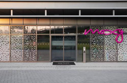 Grengel Hotel | Moxy Cologne Bonn Airport