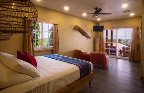 Half Moon Bay Hotel | Mr. Tucan Hotel