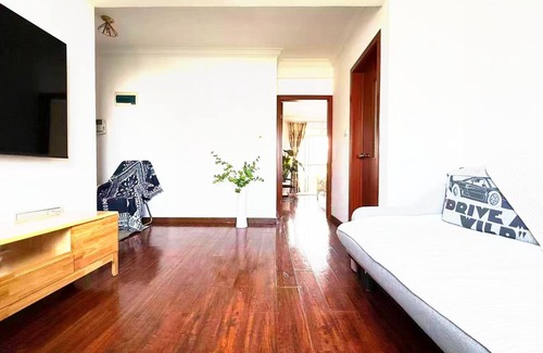 Baoshan Apartamento | Mrs.Li apartment Line No.7 nearby
