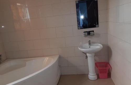 Kireka Casa | MSGLakeview Guest House- Entebbe Bugiri