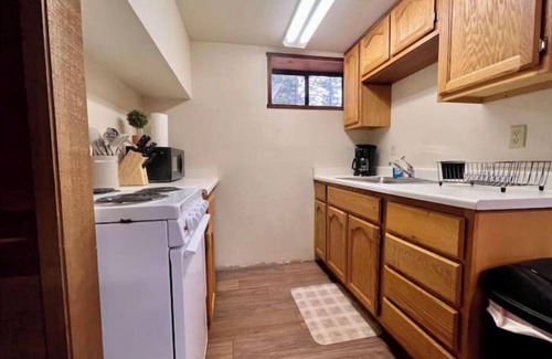 Greenville Casa | Mt. House Studio - Hot Spring - Farm