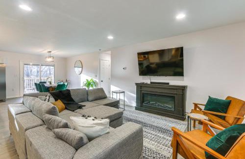 Mount Jackson Casa | Mt Jackson Home with Hot Tub about 2 Mi to Bryce Resort!