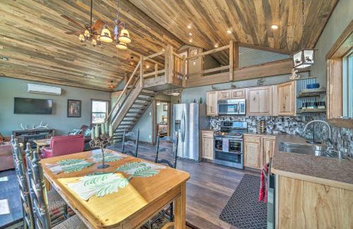 Livingston Casa | Mtn-View Cabin 40 Mi to Yellowstone Ntl Park!
