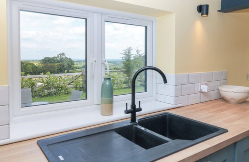 Okehampton Cabaña | Muddy Udders Dairy
