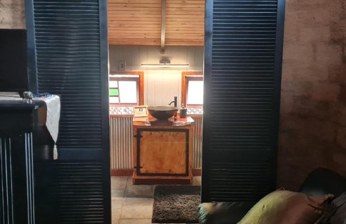 Yandaran Apartamento | Mudhouse Manor - The Loft