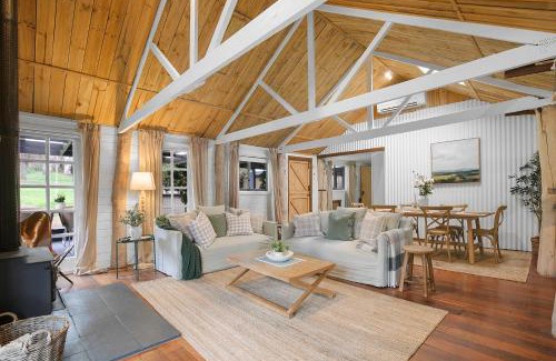 Blakiston Casa | Mulberry Cottage