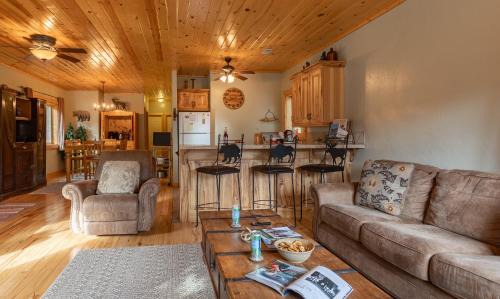 Island Park Casa | Muley Hollow