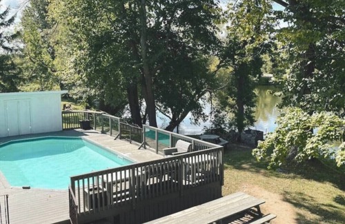 Tweed Cabaña | Multi-Family Cottage: Pool, Hottub, BBQ, Bonfire