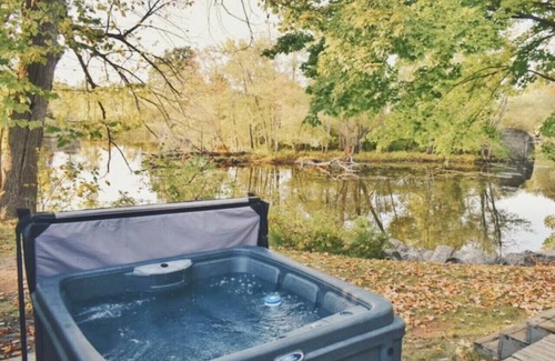 Tweed Cabaña | Multi-Family Cottage: Pool, Hottub, BBQ, Bonfire