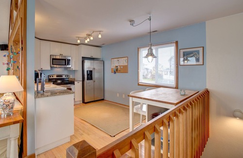 Brigands' Bay Casa | Multi-level sound-front house with private hot tub, central AC, & WiFi