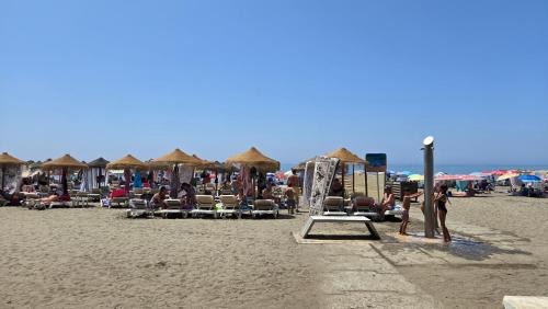 El Palo Apartamento | Munilla Family Beach by Del Parque Flats