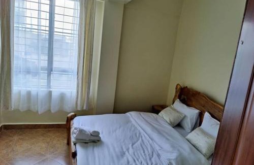 Nyahururu Cama Y Desayuno | Mupa's Luxury Condo I BnB