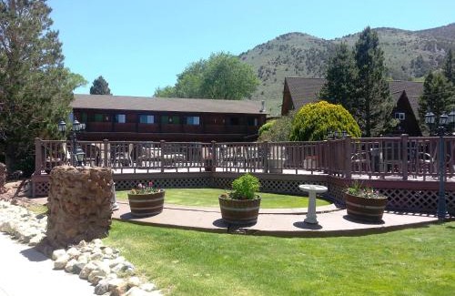 Lee Vining Hotel | Murphey's Motel LLC