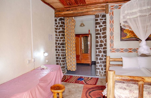 Musanze Cama Y Desayuno | Musanze Caves Hotel