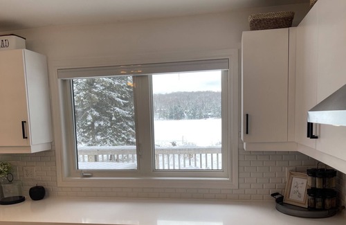 Muskoka Lakes Casa | Muskoka Beach House on Three Mile Lake