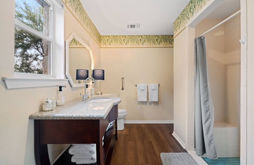 Marble Falls Casa | Mustang Retreat B