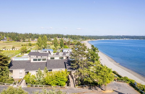Freeland Condominio | 187 - Motín Bay Condo, 802-103
