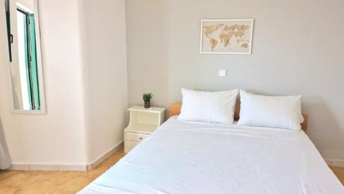 Akrotiri Apartamento | My Cretan Village by Go4sea