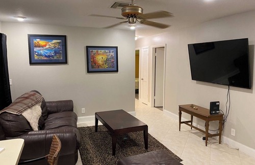 Loxahatchee Groves Casa | My Happy Place: Spacious 4-bedroom house with AC in Loxahatchee Groves