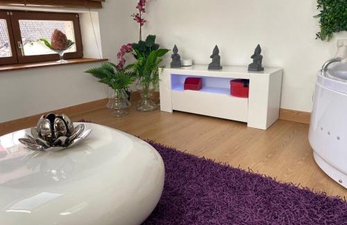 Socourt Apartamento | My Love Room avec balnéo privative & déco romantique by BoookingFuté