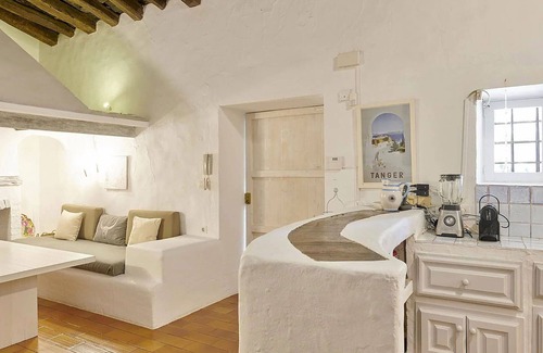 Can Furnet Villa | Villa en Santa Eulalia Del Río con 6 habitaciones, capacidad 12