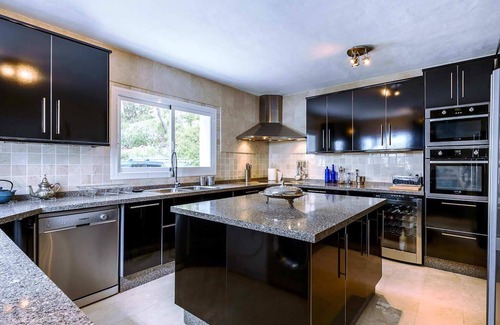 Sant Josep de sa Talaia Villa | Villa en San Jose De La Atalaya con 6 habitaciones, capacidad 12