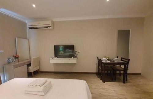 Khao Takiab Apartamento | My resort ราคาโปรโมชั่นห้องโครงการแต่งมินิมอลตึกEนอน4ท่านสวนนำ้เดินไปทะเล