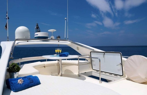 Mykonos Alquiler De Eote | Mykonos yacht - Yacht in Mykonos - Ferretti 55 by Fantasia Villas