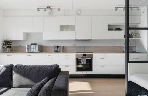 Gribbylund Apartamento | Mysig lägenhet - Gym, solig terrass, BBQ Grill