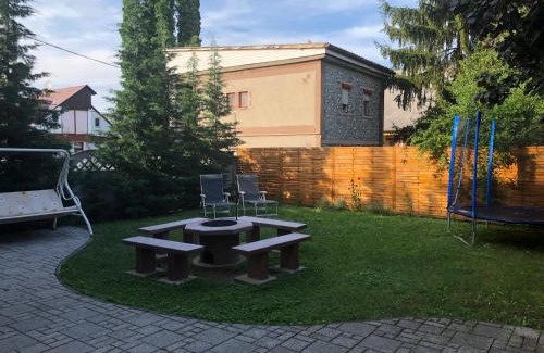 Zsorifurdo Apartamento | Négy évszak apartmanház