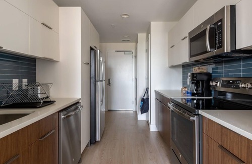 North Bethesda Apartamento | N Bethesda 1BR with Pool and Gym Access