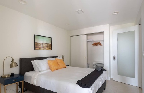 North Bethesda Apartamento | N Bethesda 1BR with Pool and Gym Access