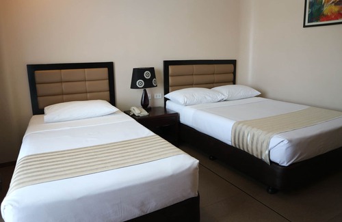 Kauswagan Hotel | N Hotel