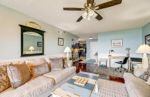 Sneads Ferry Apartamento | N Topsail Beach Oceanfront Condo with Pool!