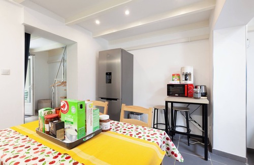 Niolon Casa | 'Gîte Calanques La Vesse reformada' con vistas a la montaña, Wi-Fi y aire acondicionado