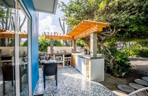 Shiribana Apartamento | Naïma Luxury One Bedroom Cottage