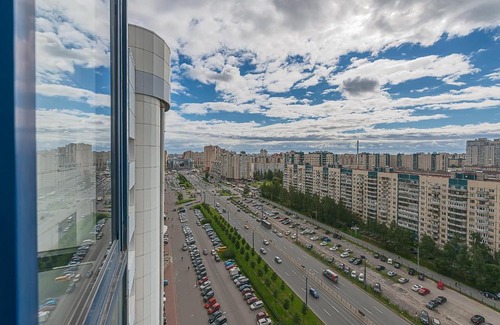 Ozero Dolgoe Apartamento | Na Komendantskom 25 Apartment