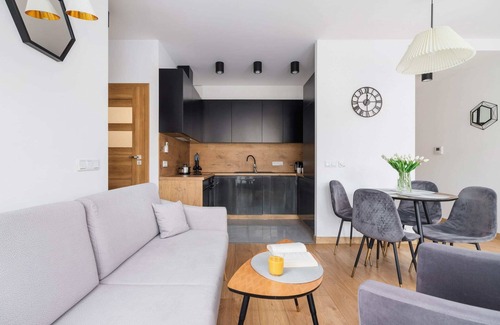 Stare Podgorze Apartamento | Nadwiślańska 5 Kraków | Air-conditioned Apartment | Podolski Boulevard on the Wi