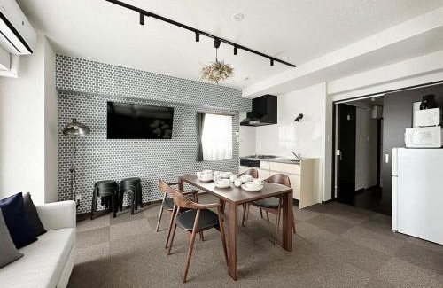 Hiroshima City Centre Apartamento | Nagomi by b hotel - Beautiful 2BR Apt City Center for 10 Ppl