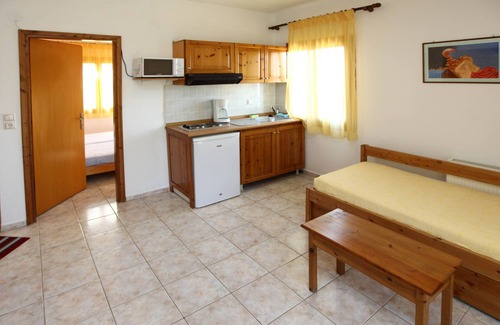 Chrisi Akti Casa | Nama